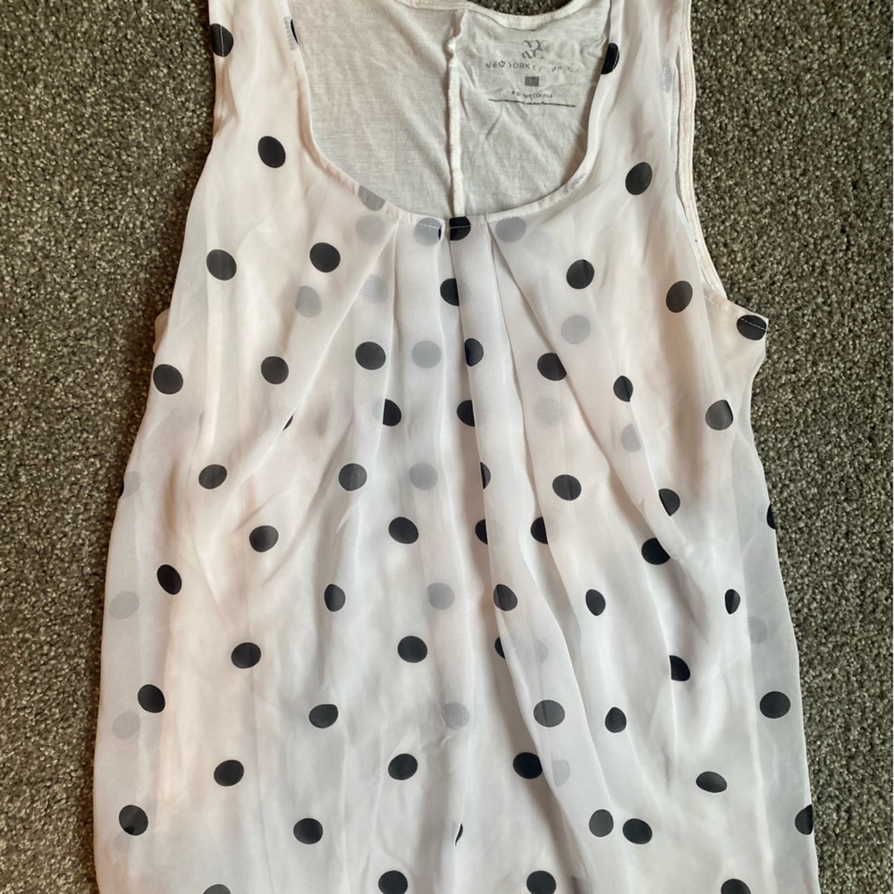 New York & Co - tank